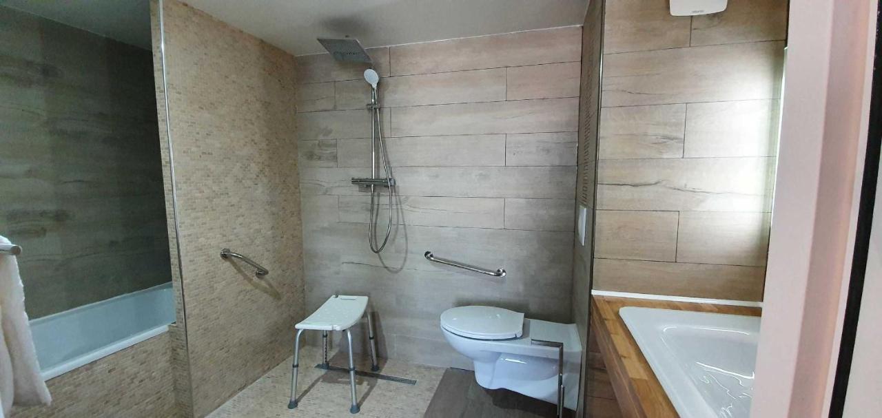 Hotel Du Golf Coignières Екстериор снимка