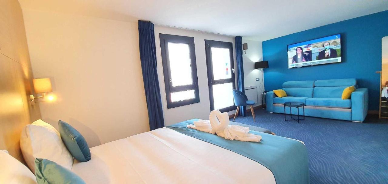 Hotel Du Golf Coignières Екстериор снимка