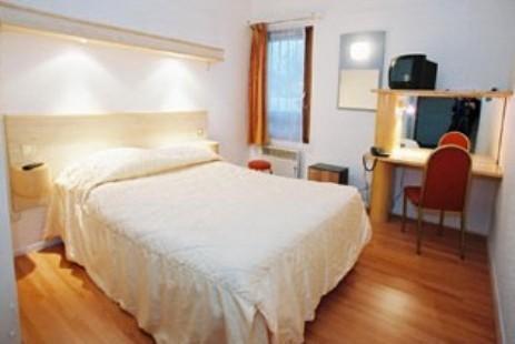 Hotel Du Golf Coignières Стая снимка